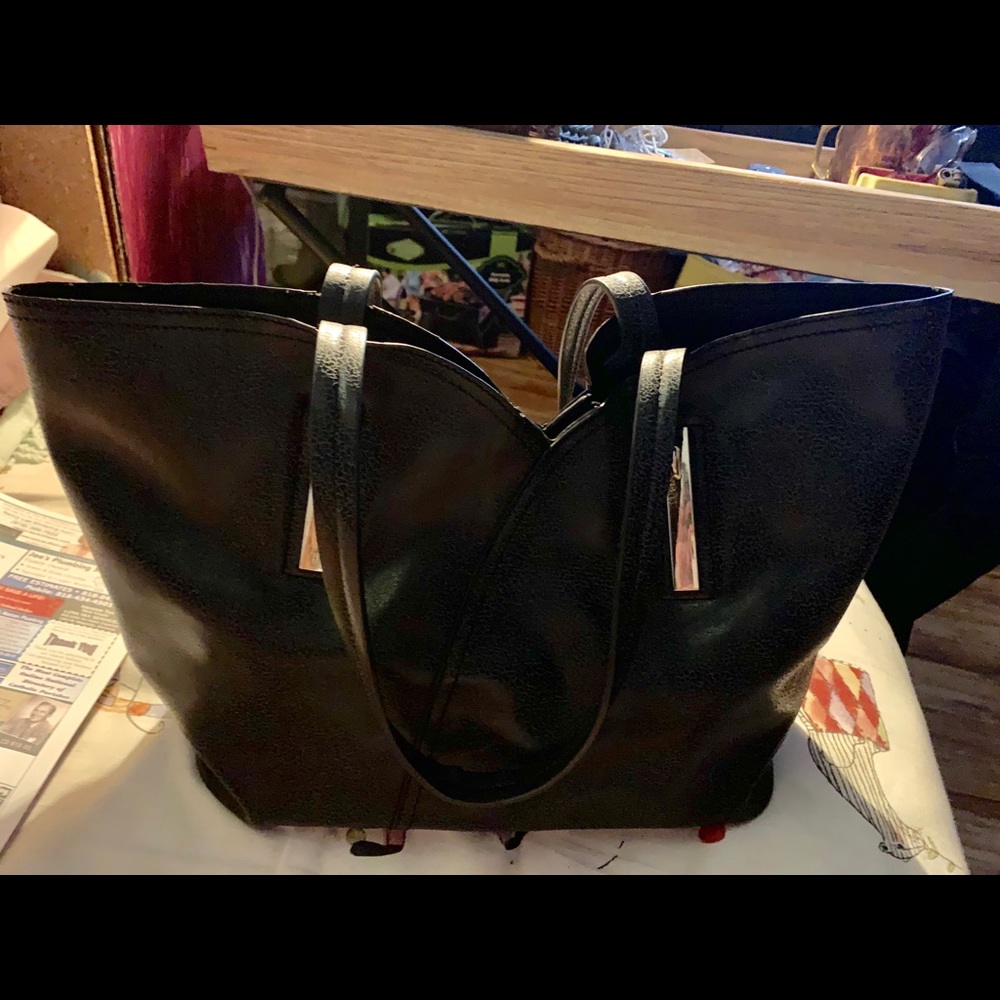 Exciting Tote 👜